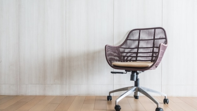 The Seat of Success: Unraveling the Secrets of Exceptional Office Chairs